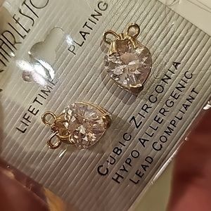 Bow and heart gem earrings never worn nwt